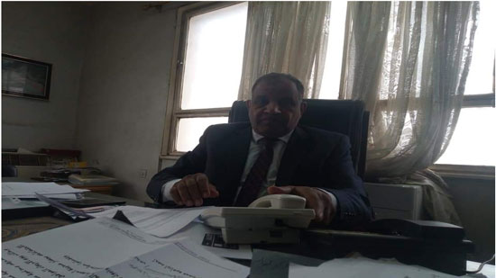  مواطن يحاول الانتحار من مكتب وكيل تموين أسيوط بسبب خصم 4 افراد من بطاقته التموينية