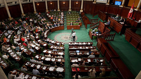 البرلمان التونسي يرفض قانون رفع سن التقاعد عامين إضافيين 