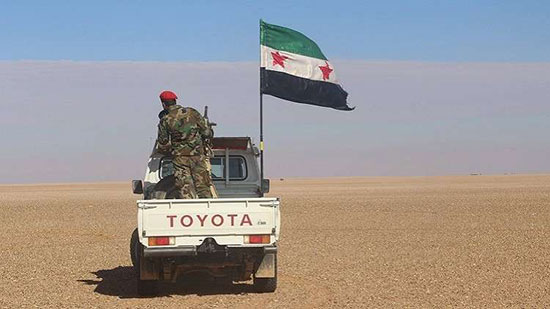 المسلحون في التنف يناشدون لفتح ممر آمن لعبورهم إلى الشمال السوري