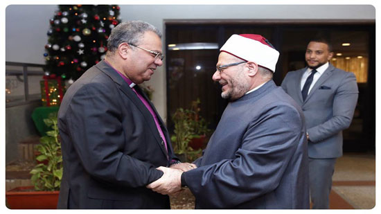  المفتي يهنئ رئيس الكنيسة الإنجيلية بالعيد