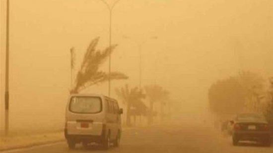 بالفيديو.. عاصفة ترابية و موجة من الطقس السيئ تضرب القاهرة