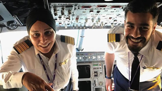 أول مصرية تعمل مدربة على طائرة ركاب: فخورة بما حققته من إنجاز