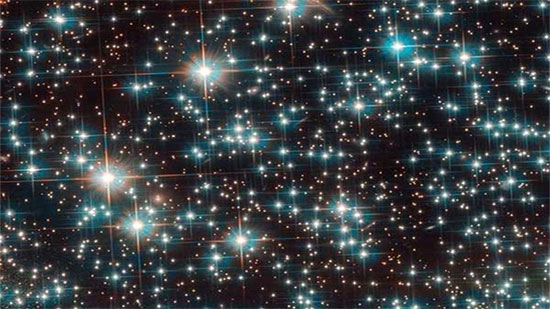  علماء يكتشفون مجرة من عمر الكون 