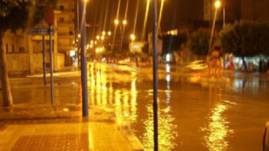 أمطار غزيرة تؤدى لانقطاع الكهرباء عن بعض المناطق فى سوهاج
