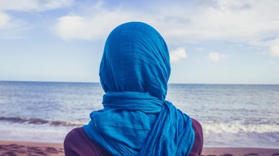 الحجاب والضجة الشعواء 