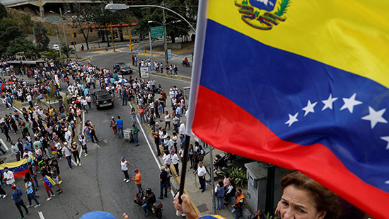  الولايات المتحدة الأمريكية تحث مواطنيها على مغادرة فنزويلا