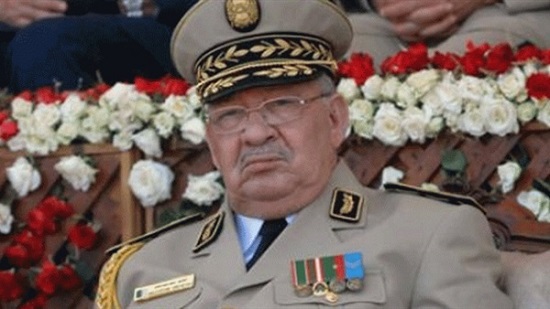 حزب جزائري يعتبر دعوة قائد الجيش 