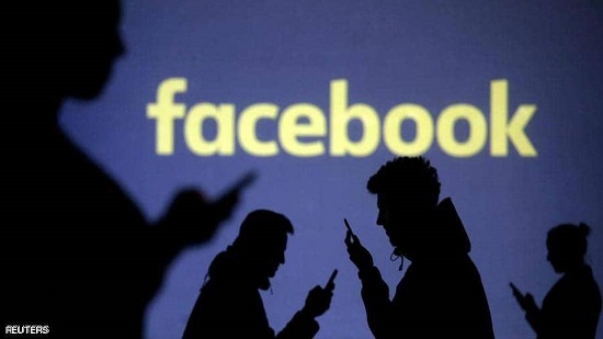 فيسبوك تحظر التعصب القومي للبيض
