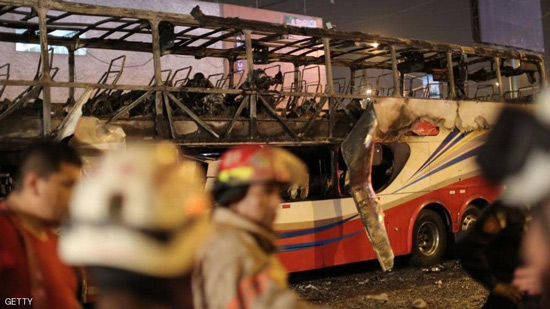 مقتل 20 شخصا باحتراق حافلة في البيرو