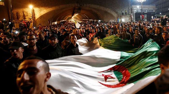الشعب الجزائري يواصل تظاهراته للجمعة السابعة على التوالي 