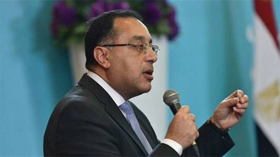 الحكومة تدعو المصريين للمشاركة في الاستفتاء بحرية تامة