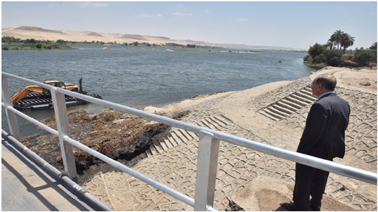 محافظ أسيوط يشدد علي الانتهاء من محطة مياه شلش بديروط في المواعيد المقررة