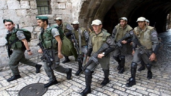  الجيش الإسرائيلي يحول القدس إلى ثكنة عسكرية 
