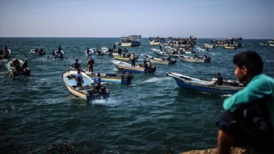 إسرائيل توسع مساحة الصيد البحري في قطاع غزة حتى 15 ميلا

