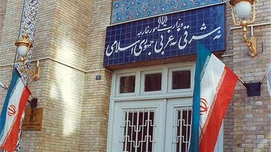  إيران تحذر أمريكا من انتهاك مجالها الجوي