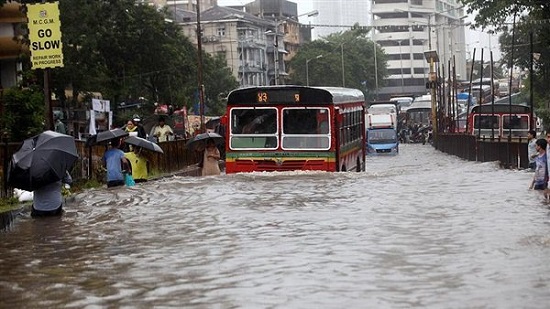الأمطار الموسمية تغطي نصف مساحة الهند
