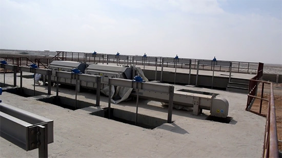 محافظ البحر الأحمر يتابع الأعمال بمحطة المعالجة الثلاثية بالغردقة