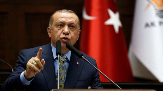بسبب أزمة الليرة.. أردوغان يقيل محافظ البنك المركزي