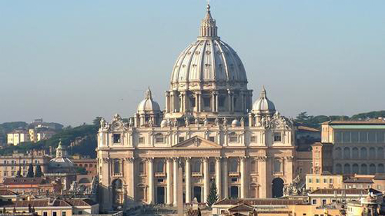 رفات القديس بطرس لازالت فى روما وهدية كنيسة القسطنطينية هي جزء بسيط منه