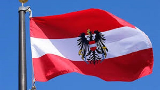  النمسا تؤكد وجودها فى الاتحاد الاوروبي وترشح مفوضا لشئون سياسات الجوار 
