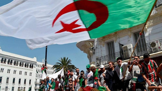 رئيس الأركان الجزائري يؤكد ضرورة إجراء انتخابات رئاسية