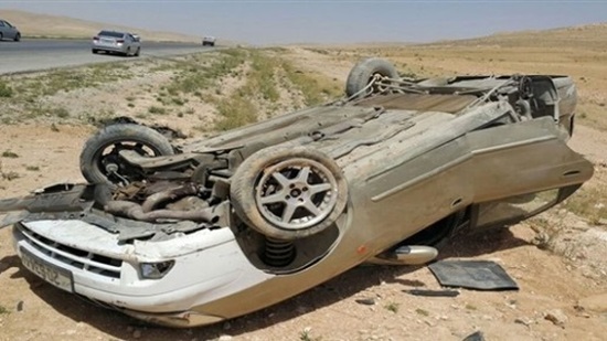 إصابة شخصين إثر انقلاب سيارة نقل بكفر الشيخ
