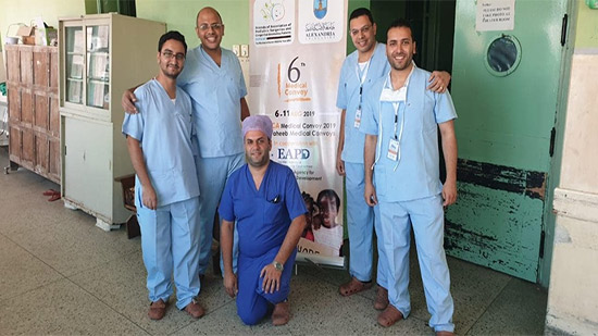 القافلة الطبية المصرية لجراحات الأطفال تختتم زيارتها لتنزانيا