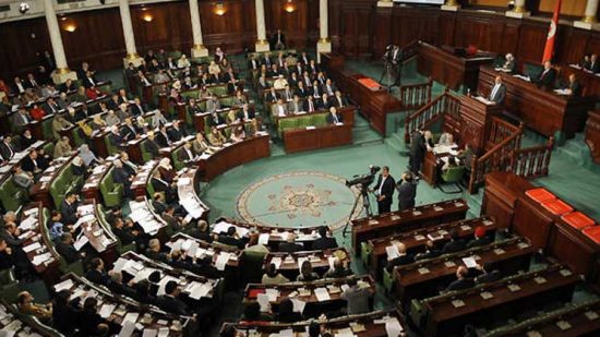 البرلمان التونسي يصادق بالأغلبية على تعديل قانون الانتخابات