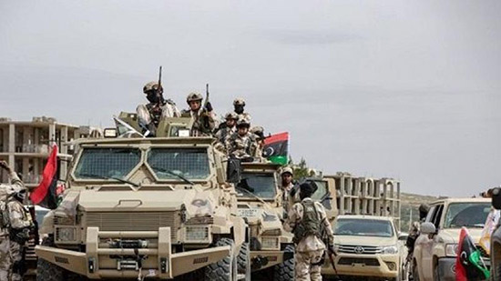 الجيش الليبي يتقدم إلى منطقة غريان من عدة محاور