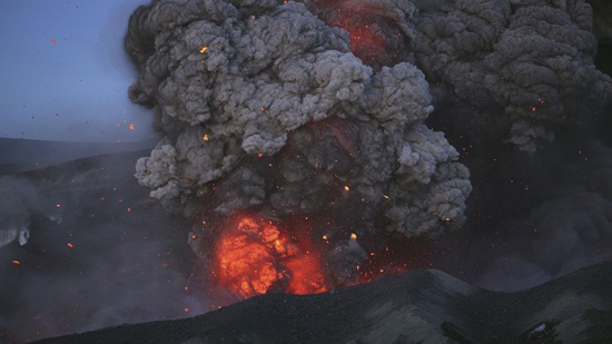 ثروان بركاني في إيسلندا