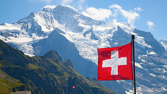 سويسرا على حافة الهاوية