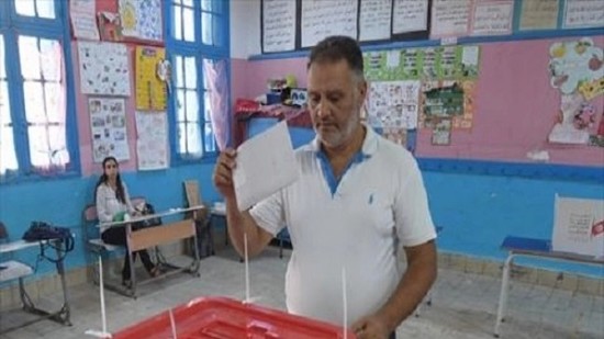 16% نسبة المشاركة في انتخابات رئاسة تونس حتى منتصف اليوم