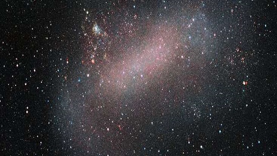شاهد..تلسكوب يكشف عن صورة جديدة لمجرة ماجلان الكبرى الأقرب لدرب التبانة
