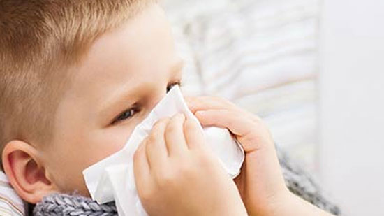 حاربي إصابة أطفالك بـ البرد والأنفلونزا.. بهذه الطرق