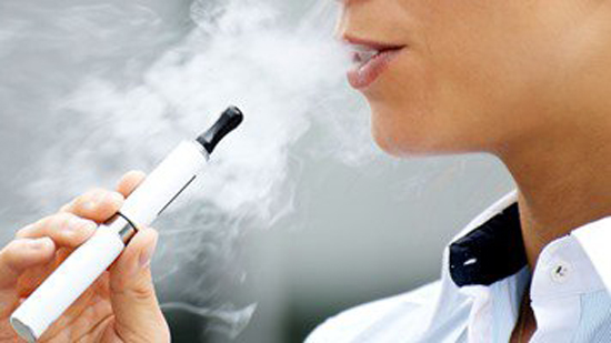 حان وقت الإقلاع عن التدخين.. ارتفاع عدد ضحايا السجائر الإلكترونية لــ7 أشخاص
