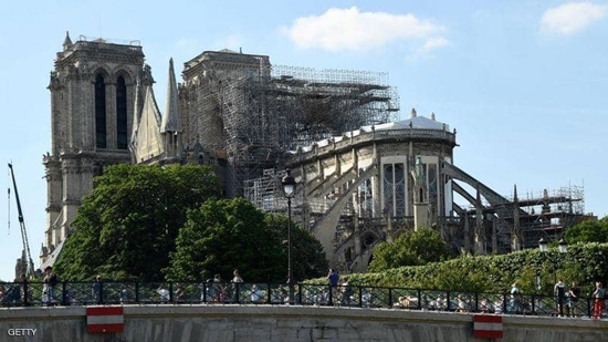 فرنسي يتبرع بـ100 مليون يورو لترميم كاتدرائية نوتردام