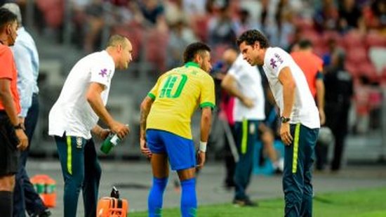 البرازيل ضد نيجيريا.. نيمار يتعرض للإصابة الثالثة في 2019