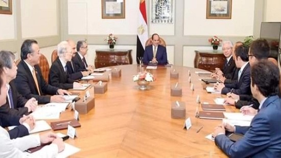 السيسي يلتقي المستثمرين المصريين في الخارج: مصر بحاجة لسواعد أبنائها