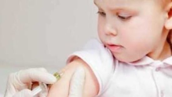 الصحة:تطعيم7ملايين طالب بمراحل التعليم المختلفة ضد الالتهاب السحائى مجانا
