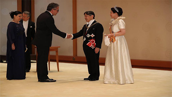 بالصور.. وزير الآثار يشارك بحفل تنصيب الإمبراطور الياباني الجديد نيابة عن الرئيس