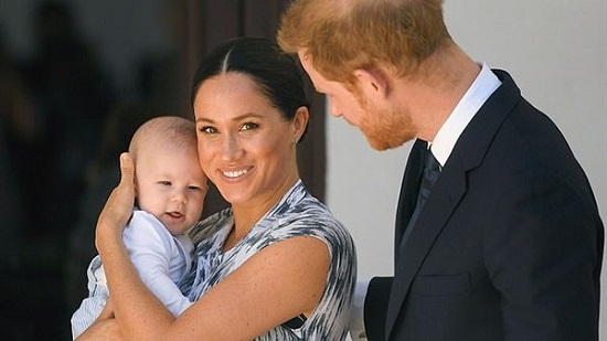 الأمير هاري يلمح الى إنجاب طفل ثاني كشقيق لـ ابنه آرتشي