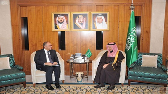 سفير مصر في الرياض يلتقي وزير الخارجية السعودي