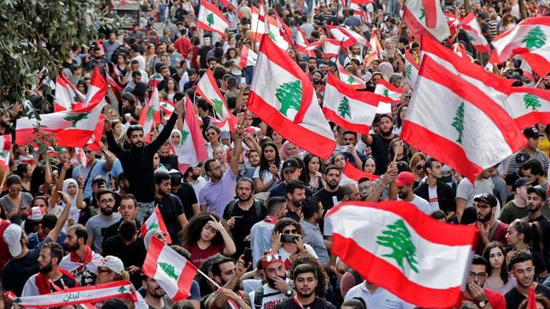 رويترز: الهيئات الاقتصادية في لبنان تعلق دعوتها للإضراب
