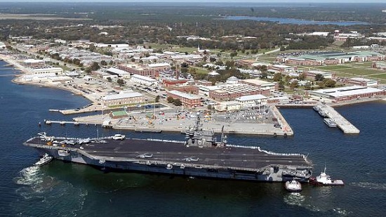 تقارير: مطلق النار في قاعدة البحرية الأمريكية في فلوريدا سعودي الجنسية
