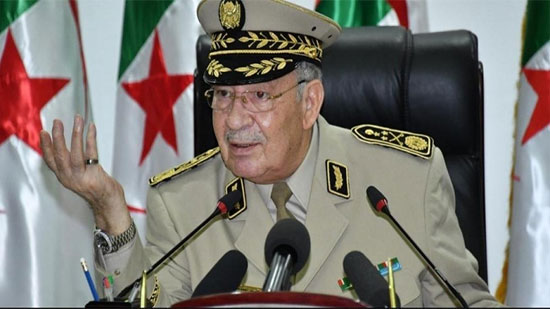  رئيس الأركان الجزائري أحمد قايد صالح