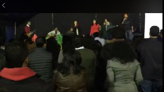  فيديو .. الكنيسة الإنجيلية بمدينة نصر تحتفل بعيد الميلاد 
