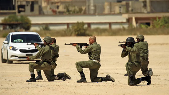 الجيش الليبي يعلن تدمير مخزن ذخيرة في مدينة الزاوية