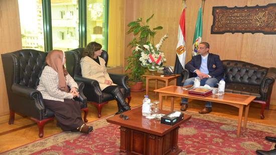  محافظ الفيوم يستقبل وزيرة الهجرة لبدء زيارة مبادرة 