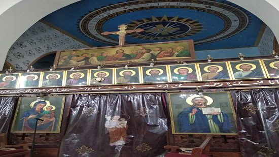  القمص يؤانس أديب يترأس صلاة الذبيحة الإلهية  بكنيسة القديس يوسف 
