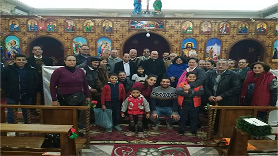 صور .. كنيسة العذراء الكاثوليكية بالإسكندرية تستضيف اجتماع الأسرة 